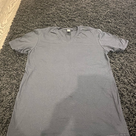 Gildan Men’s soft style v-neck - Picture 1 of 4